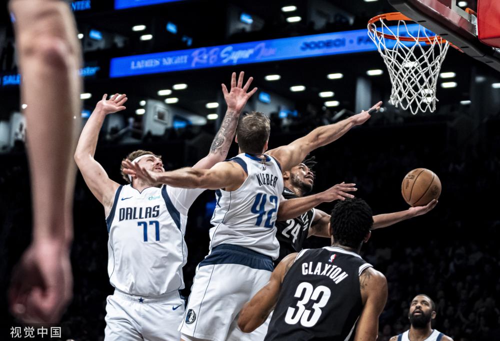 的浪潮中 的浪潮中