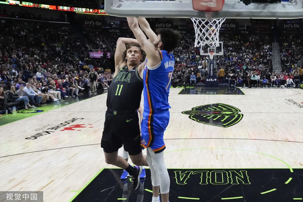 她的举动为 她的举动为